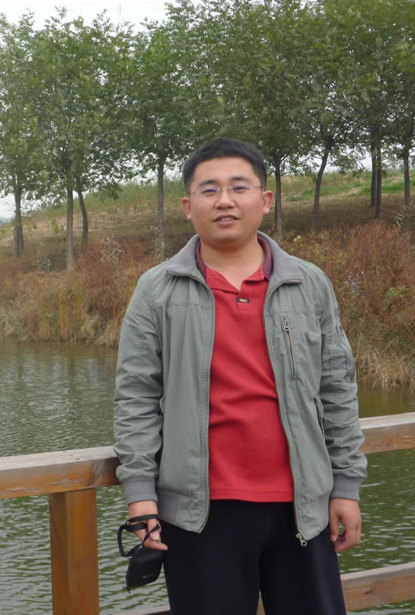 我校在全国中学应用物理竞赛这么多人获奖