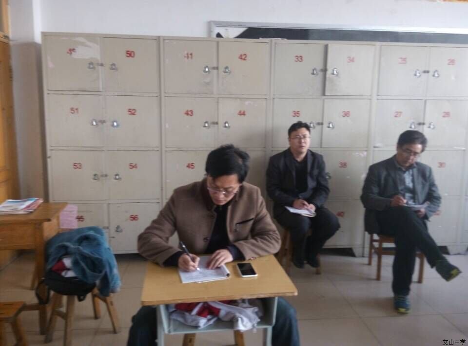 我校三月份第三周每周一课及集体备课火热进行中