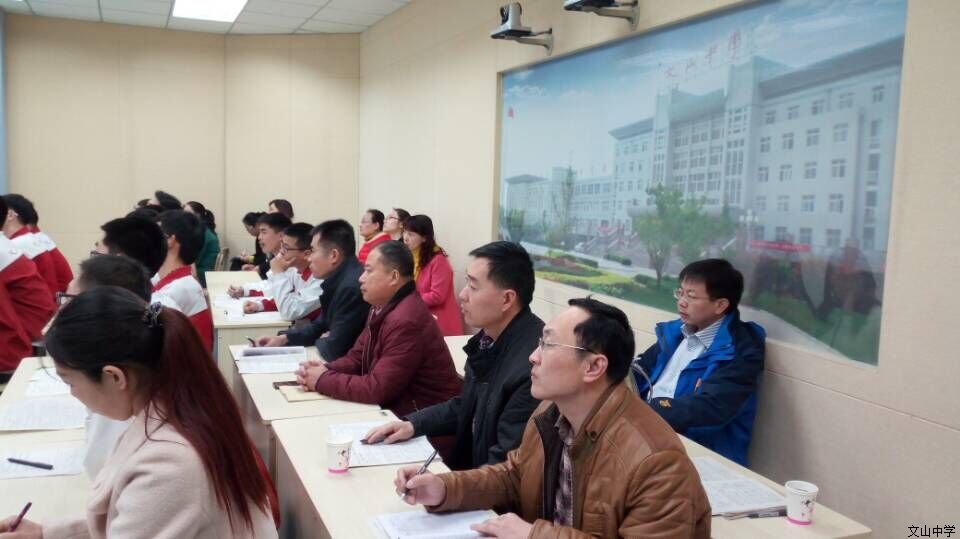 我校三月份第三周每周一课及集体备课火热进行中