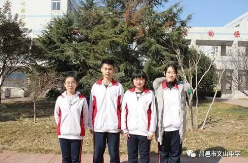 阅读课程结硕果，作文大赛喜丰收