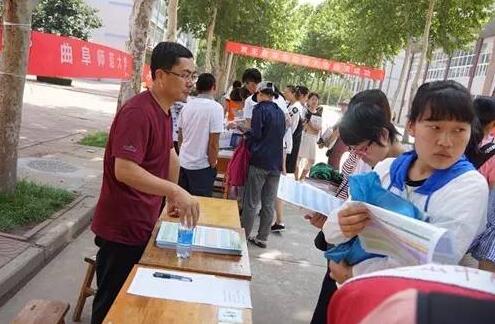 生涯指导 | 30余所高校走进我校举行高考志愿填报咨询会