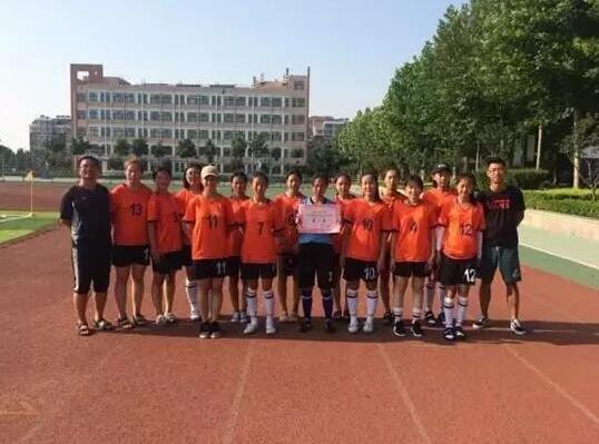 喜报丨我校女子足球队夺得潍坊市冠军