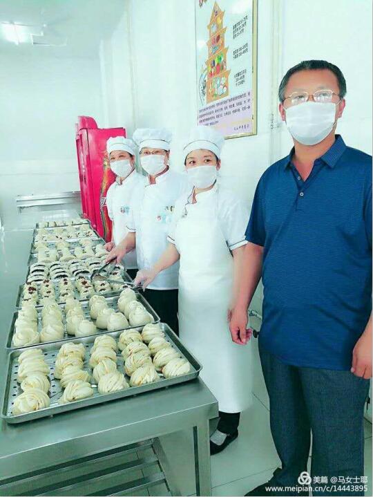 家里的感觉 妈妈的味道。 —— 走进餐厅
