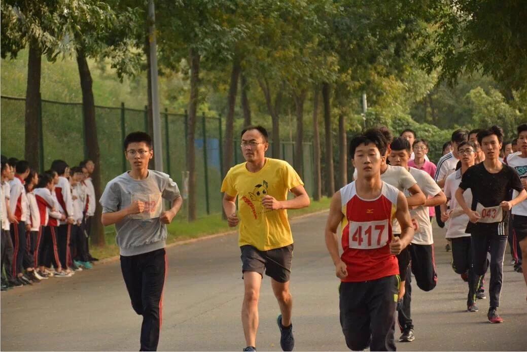 特色课程：让体育运动成为一种生活方式