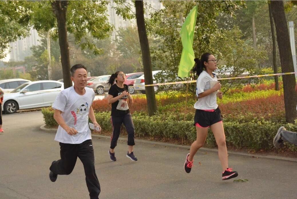 特色课程：让体育运动成为一种生活方式