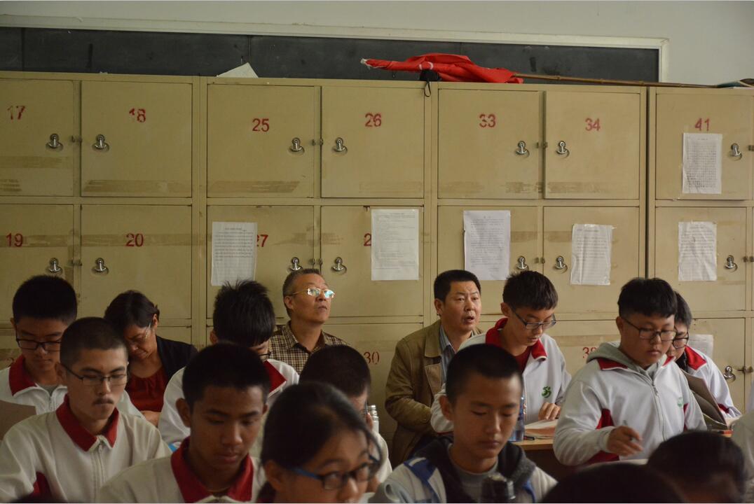 潍坊市教科院专家来我校进行教学调研工作