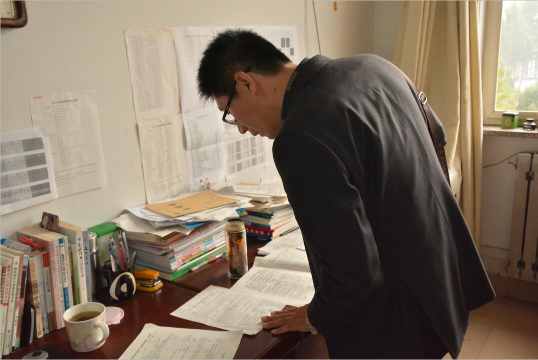 高密市和临朐县教育考察团来我校交流考察