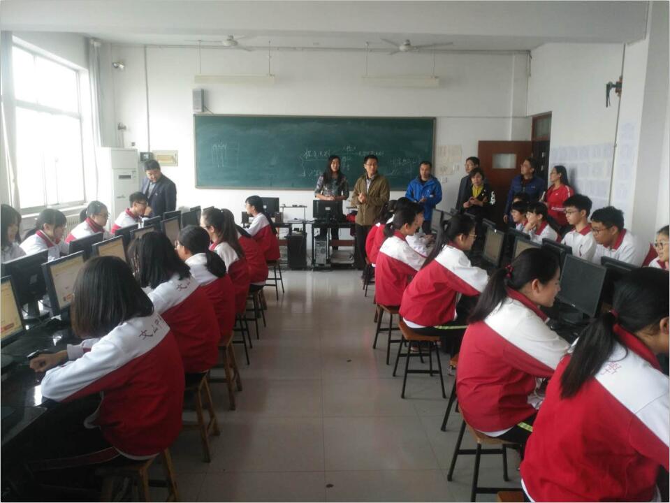 我校召开“学习精中、立即行动”校内观摩暨思维碰撞现场会