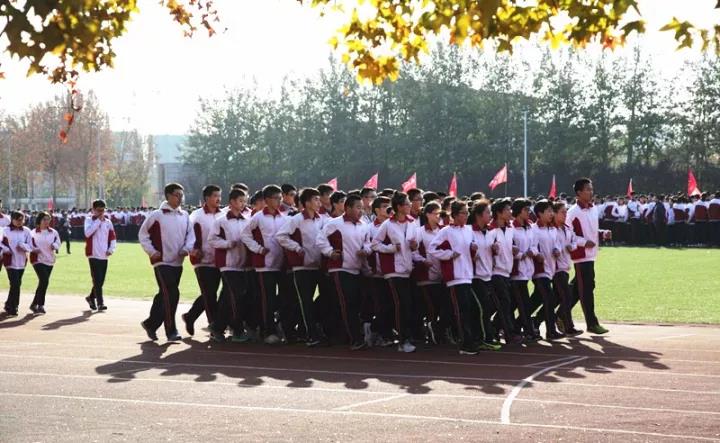 激情校园 | 沙场秋点兵，沸腾读书声！