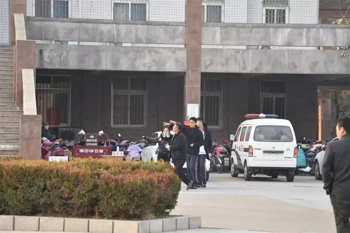 沟通 理解 交流 | 我校家长课程开课暨第九届家委会成立大会