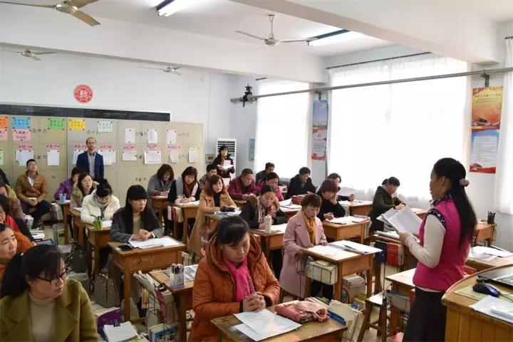 沟通 理解 交流 | 我校家长课程开课暨第九届家委会成立大会