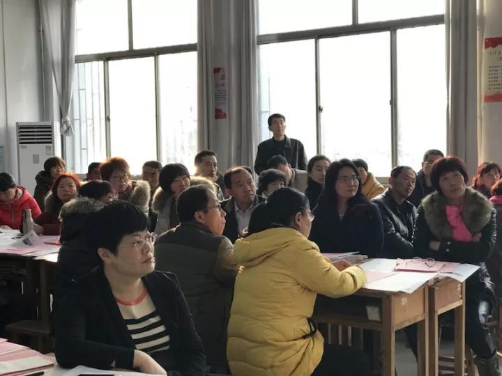 沟通 理解 交流 | 我校家长课程开课暨第九届家委会成立大会