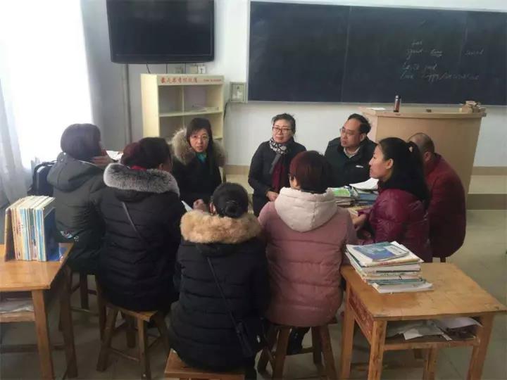 沟通 理解 交流 | 我校家长课程开课暨第九届家委会成立大会