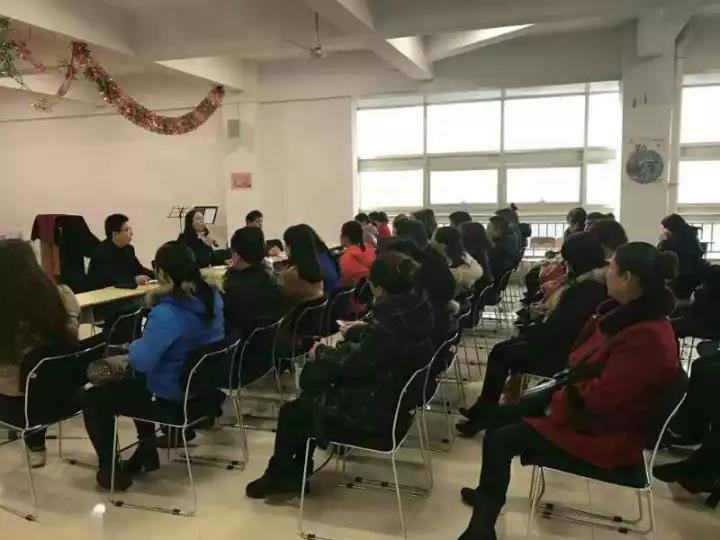 沟通 理解 交流 | 我校家长课程开课暨第九届家委会成立大会