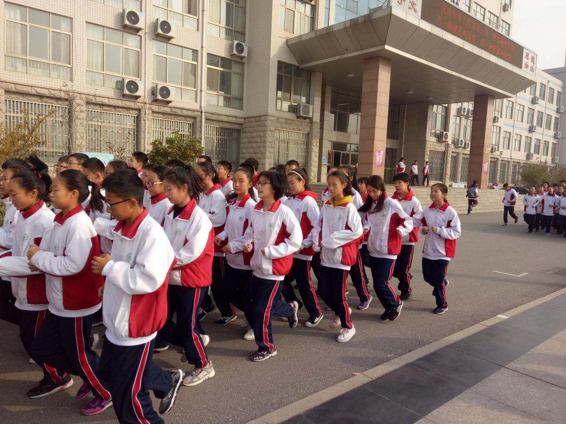 阳光体育 | 昌邑市文山初中：走向阳光，快乐成长