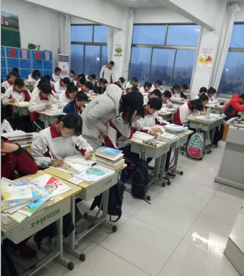 新起点 新征程 | 昌邑市文山初中：和衷共济齐谋划，春风化雨润心田