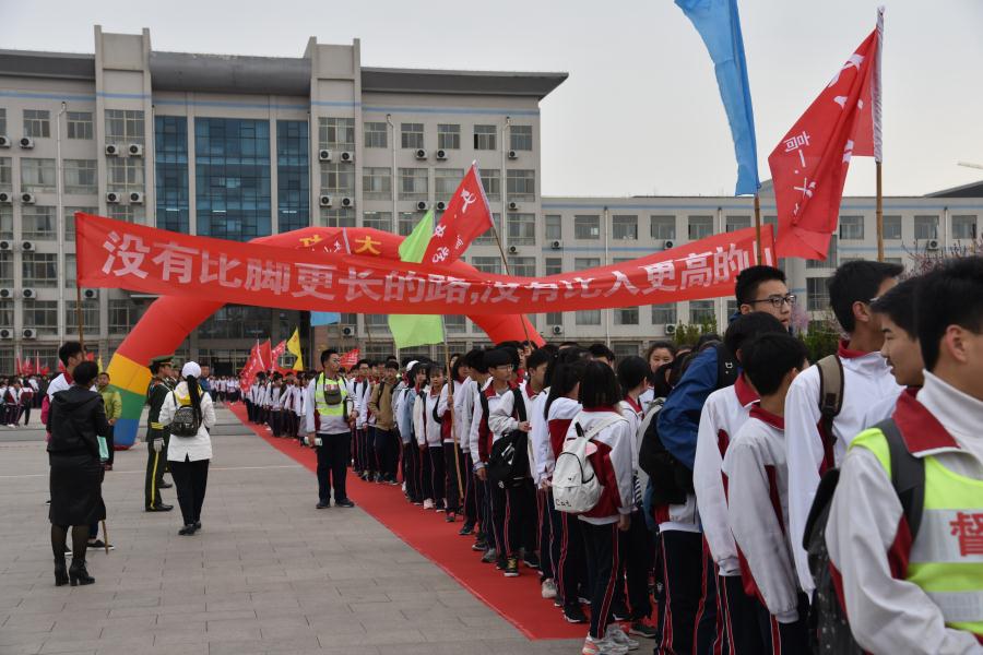 特色课程 | 我校与奎聚派出所联合举行“新时代、新风采”警校共建文化远足环保考察活动