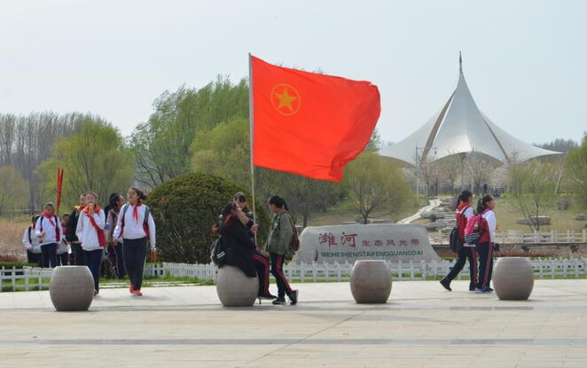 特色课程 | 家警校护航，昌邑市文山初中“新时代、新风采”文化远足环保考察活动成功举行