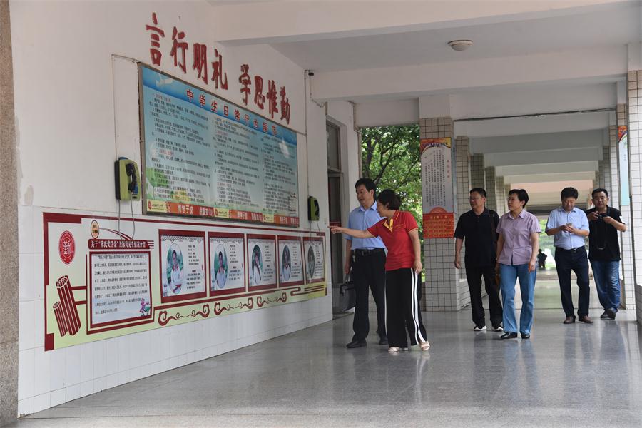我校与聊城大学签署《优秀生源基地共建协议书》
