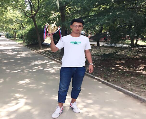 磨剑筑梦，御风翱翔——我校女子足球队再夺潍坊市冠军！