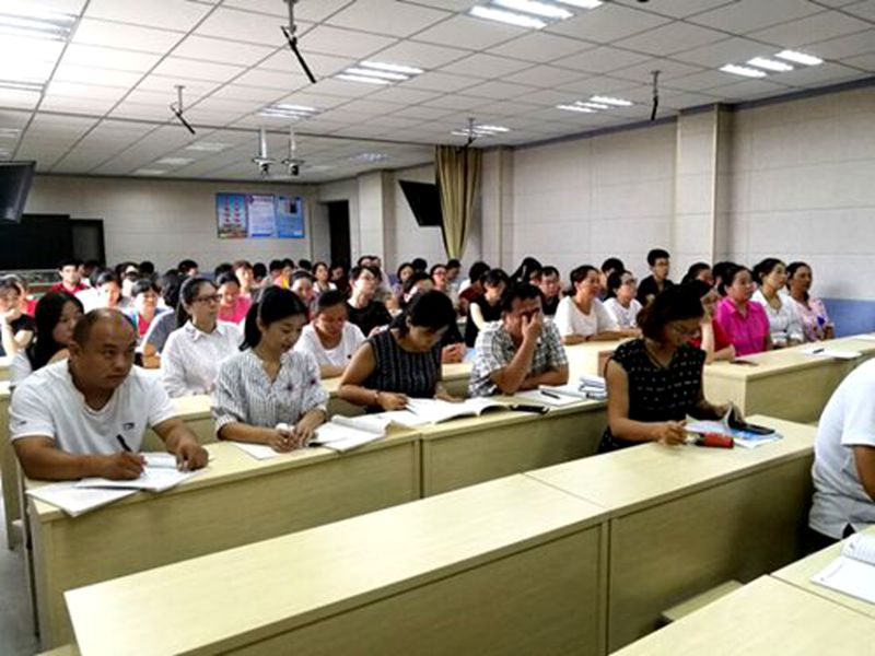 新征程 | 昌邑市文山初中：和谋共划绘蓝图，同心协力创佳绩