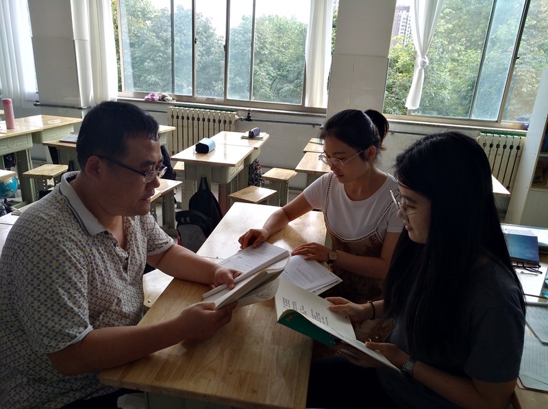 教研新风 | 昌邑市文山初中：新老结对共进步，同心教研促发展