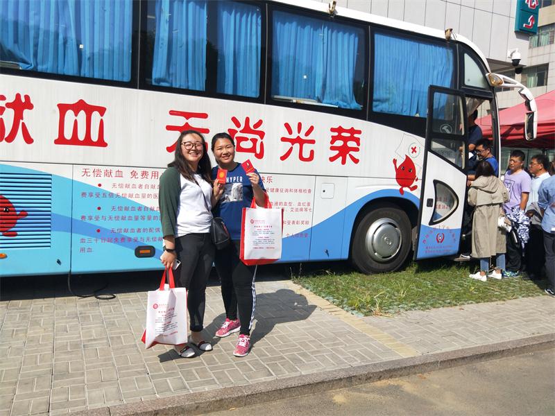 大爱文中|无偿献血见证师德大爱，滴滴热血传递人间真情！