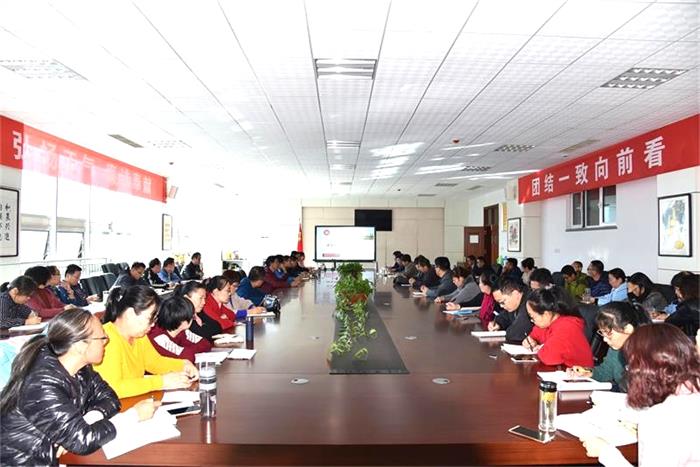 我校“课堂革命”：道阻且长，行则必至！