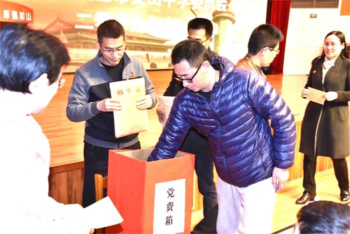 党建引领 | 争做红烛先锋，共铸党建品牌！