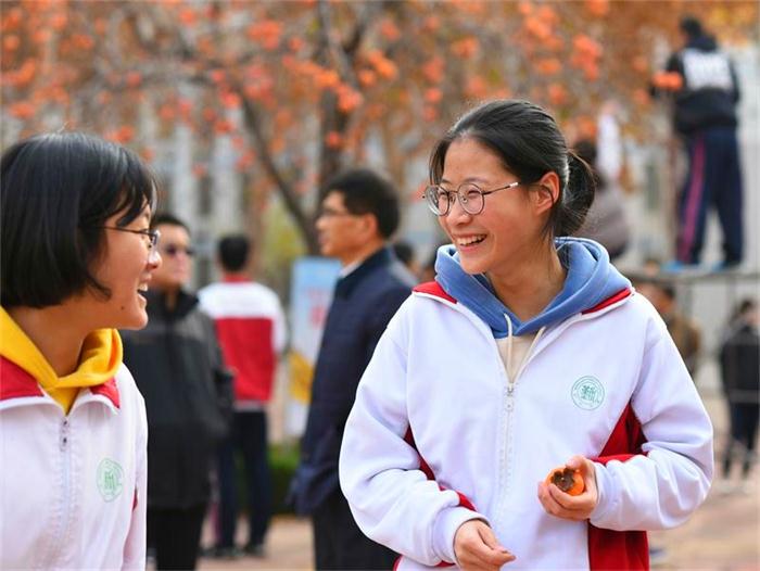 伟大复兴，祖国万岁——我校2018年柿子节！
