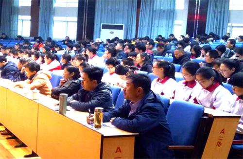 校园新闻 | 潍坊市普通高中历史新课程标准暨写作技能培训会议在我校召开！