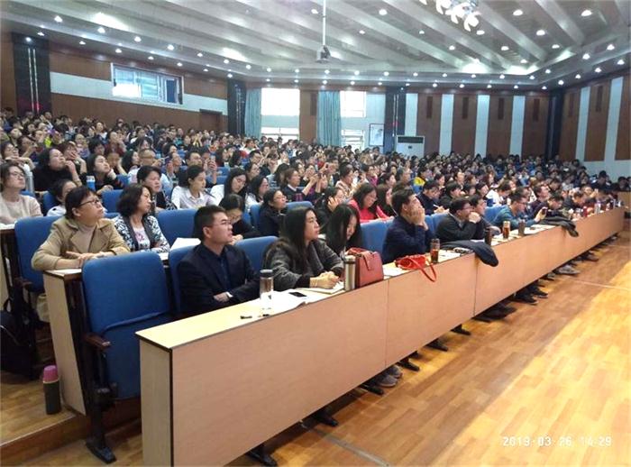 校园新闻 | 潍坊市高中语文教学研讨会在我校举行