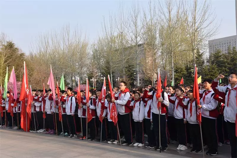 育人课程 | 励志青春正奋斗，经典嘹亮唱祖国！