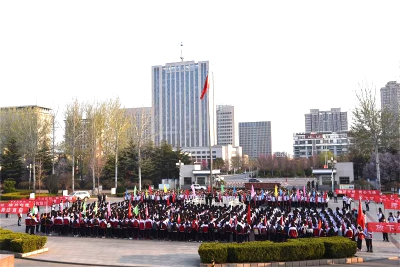 育人课程 | 励志青春正奋斗，经典嘹亮唱祖国！