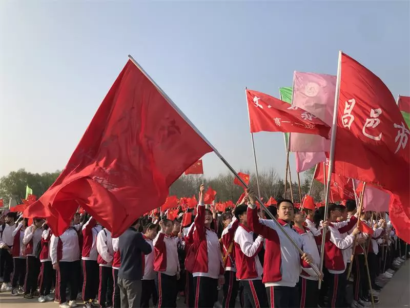 育人课程 | 励志青春正奋斗，经典嘹亮唱祖国！
