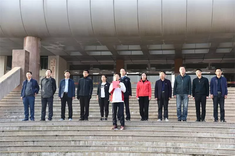 育人课程 | 励志青春正奋斗，经典嘹亮唱祖国！