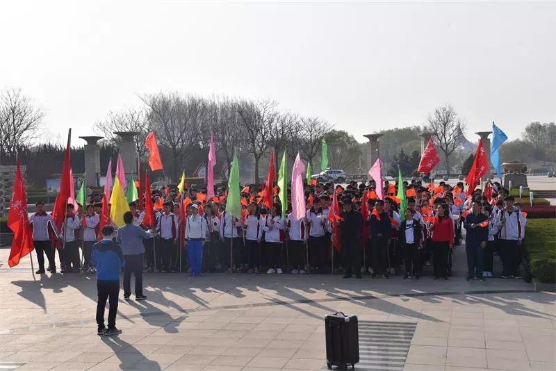 育人课程 | 励志青春正奋斗，经典嘹亮唱祖国！