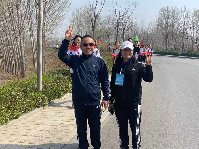 育人课程 | 励志青春正奋斗，经典嘹亮唱祖国！