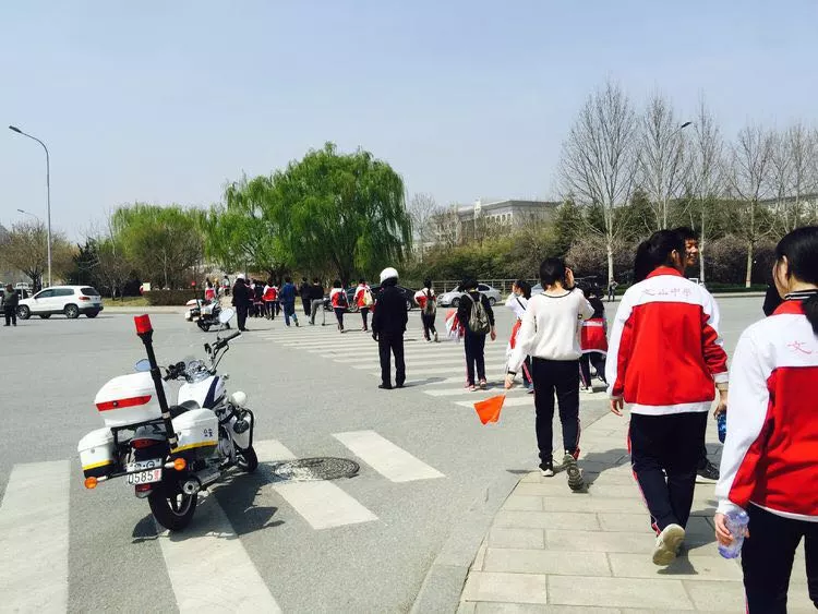 育人课程 | 励志青春正奋斗，经典嘹亮唱祖国！