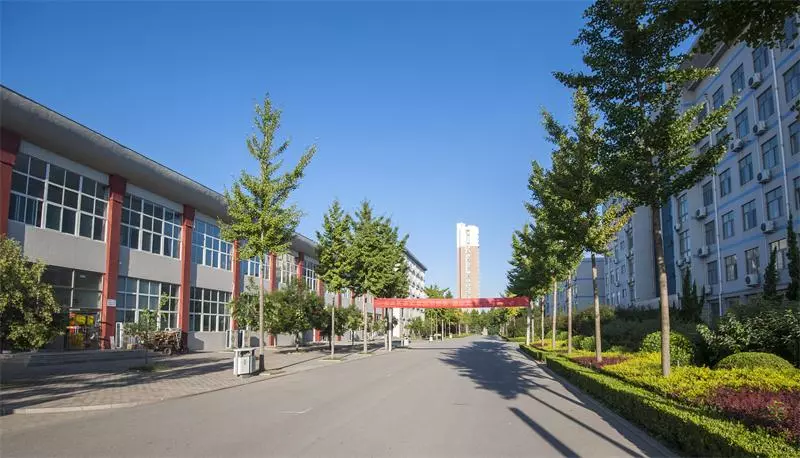 学校公告 | 有您参与，楹联将成为学校的人文景观！