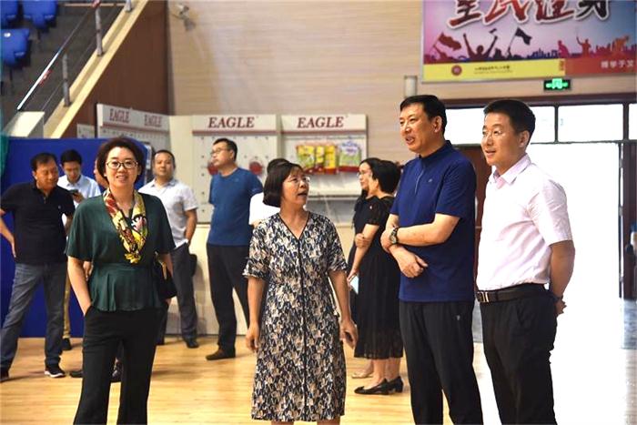省体育局调研组来我校调研
