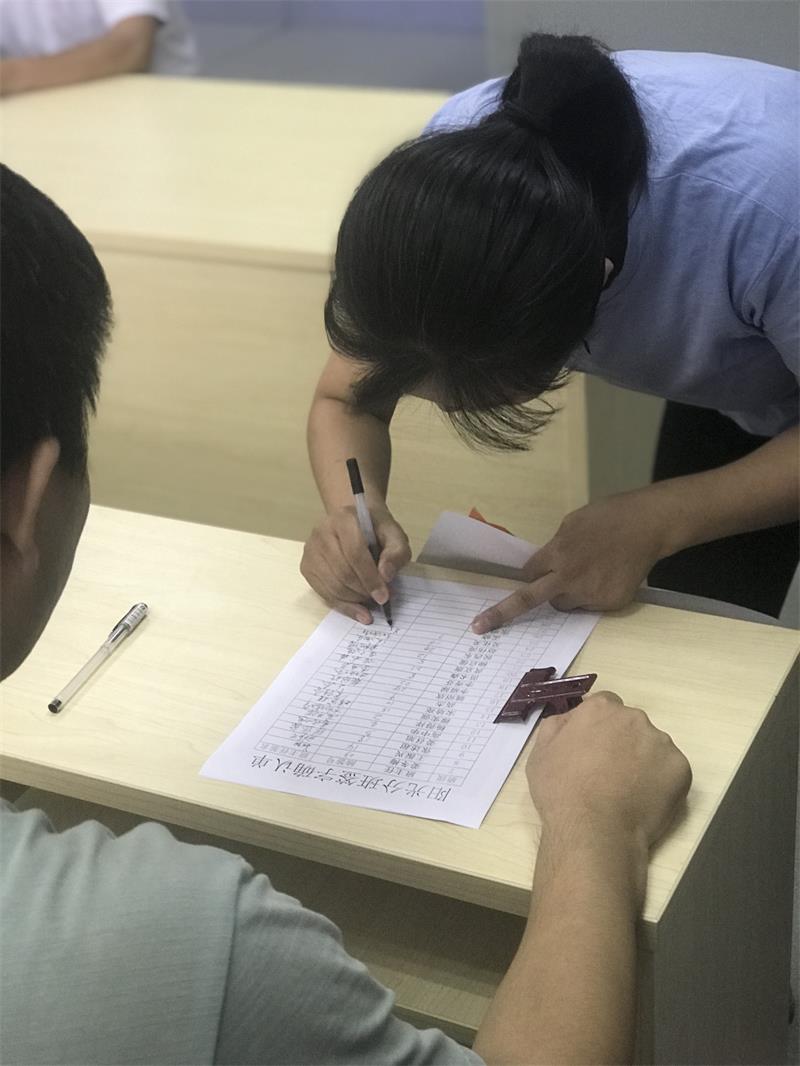 我校进行2019级高一新生阳光分班现场会
