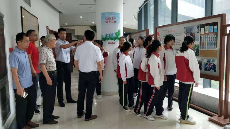 创新党建 | 德育进社区，携手育英才！