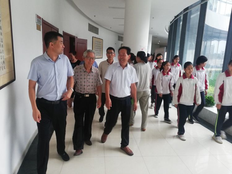 创新党建 | 德育进社区，携手育英才！