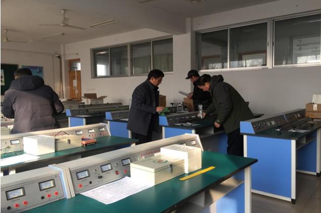 校园新闻 | 山东物理学会专家来我校指导调研！
