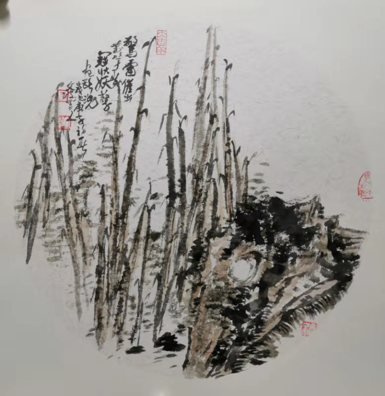 我校美术老师：致敬英雄，善待自然！