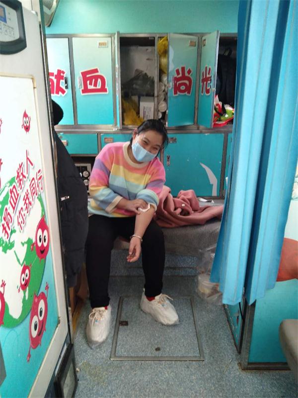 大爱文中 | 疫情不阻爱，热血献真情！