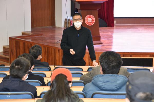 我校举行开学疫情防控模拟演练！
