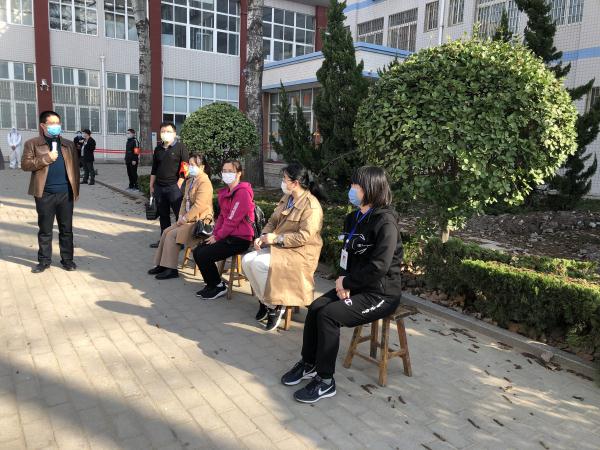 我校高一教师进行开学模拟实战！