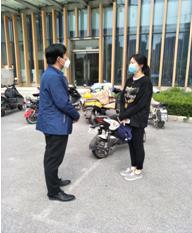 暖心家访 | 情系学生，搭起连心之桥；爱在家访，送来一米阳光！
